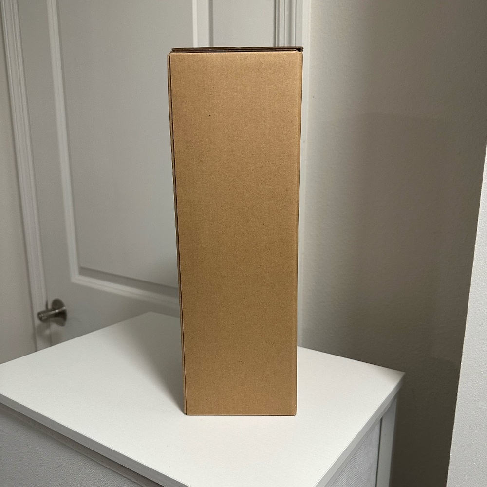 Red Valentine's Day Stanley - Target - 40 oz - Picture 5 of 8